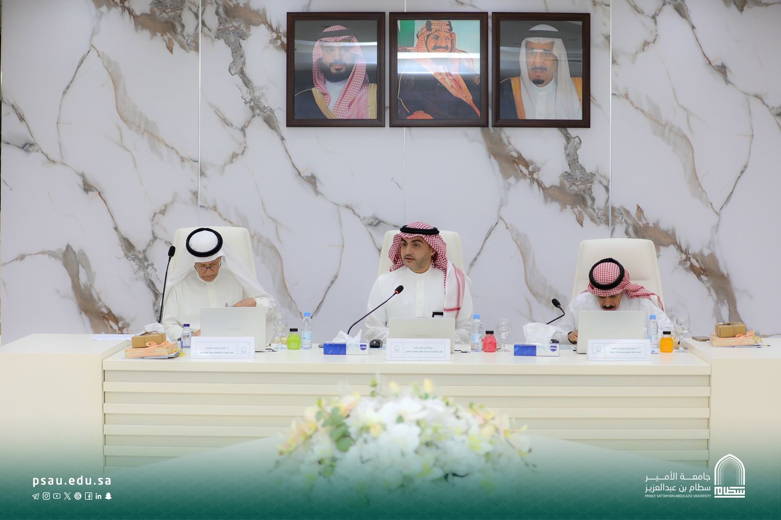 المجلس العلمي يعقد جلسته الثانية عشر للعام الجامعي ١٤٤٥ هـ
